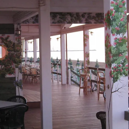 特拉蒙托公寓式酒店 罗迪-加尔加尼科